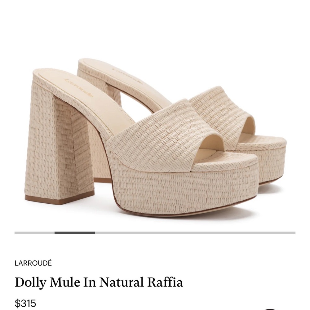 LARROUDÉ
Dolly Mule In Natural Raffia